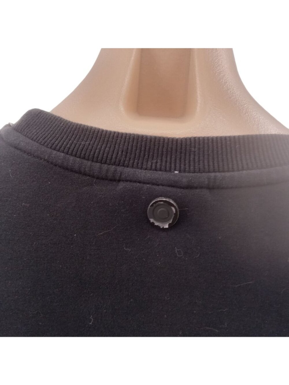 Hunter Target Womens Black Spell Out Cropped Sweatshirt Size M 3D Pullover - Picture 7 of 10